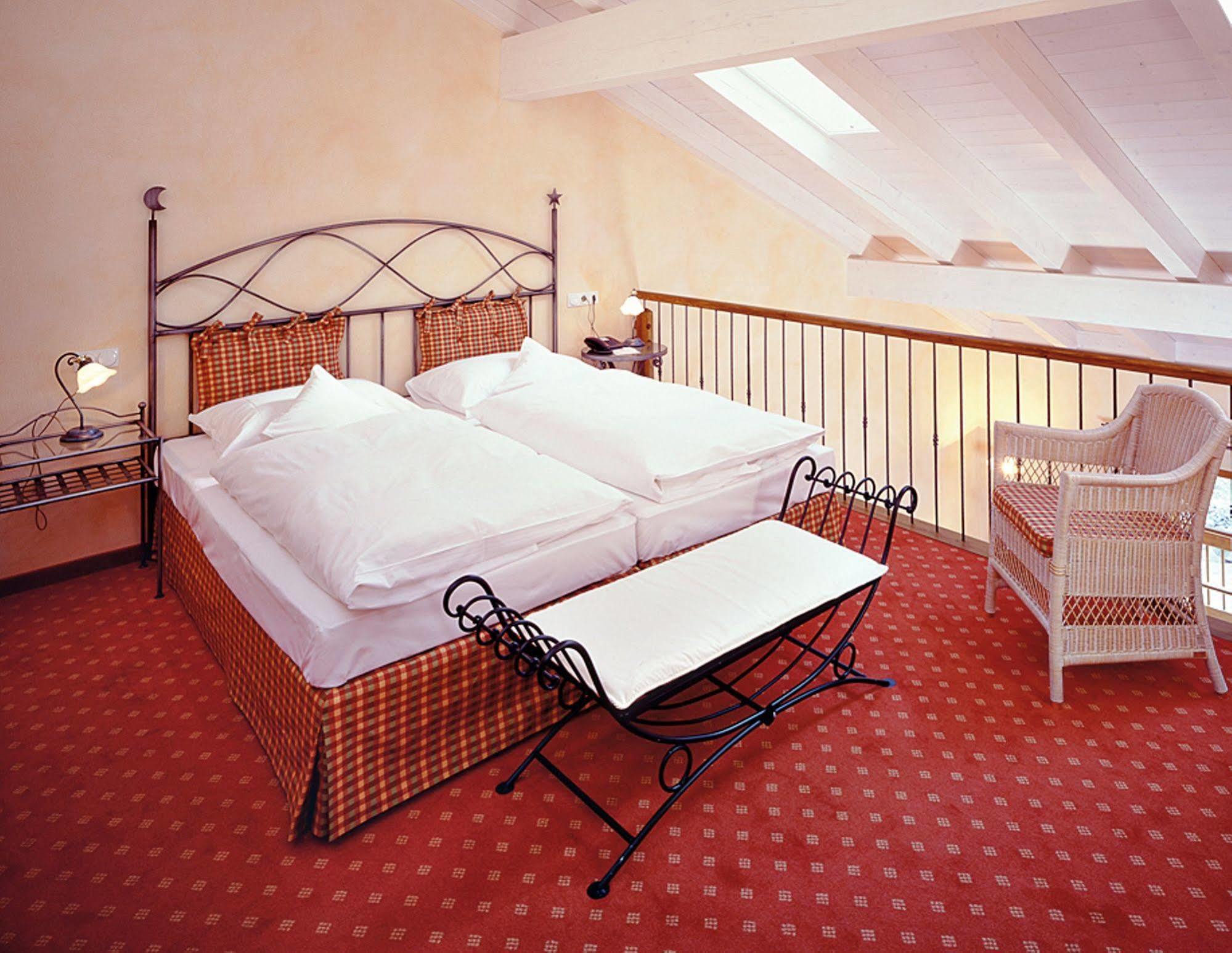 Hotel Und Landgasthof Altwirt Großhartpenning المظهر الخارجي الصورة