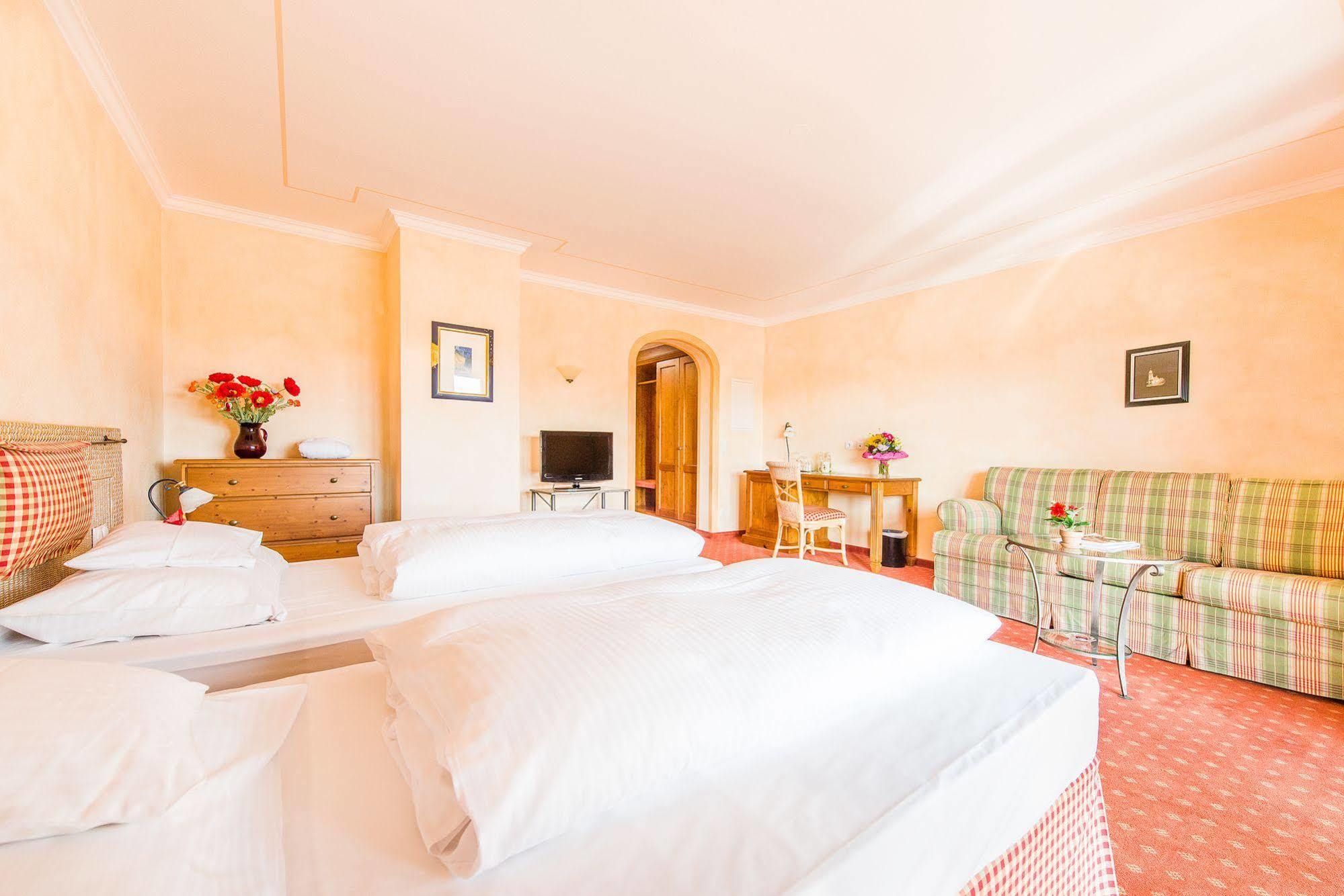 Hotel Und Landgasthof Altwirt Großhartpenning المظهر الخارجي الصورة