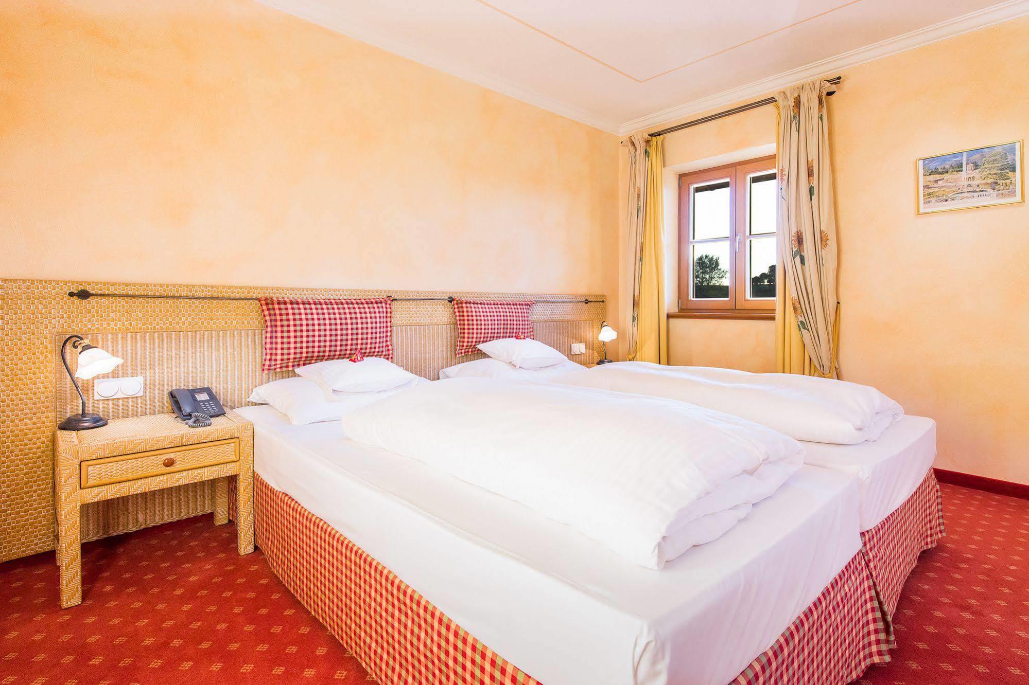 Hotel Und Landgasthof Altwirt Großhartpenning المظهر الخارجي الصورة